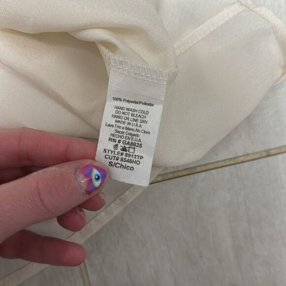 Reneec cream blouse small - Picture 3 of 4